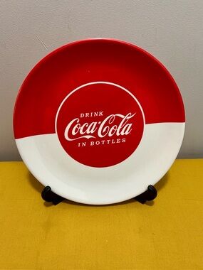 Coca-Cola Plastic Dinner Plates